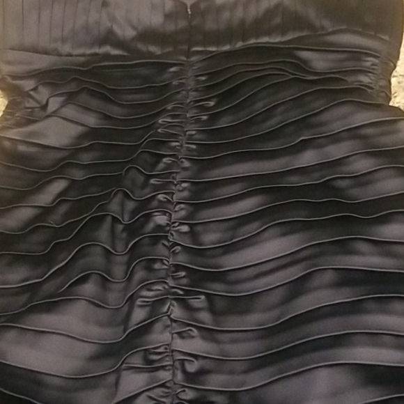 Calvin Klein Evening Dress - SZ 10 - Picture 9 of 10